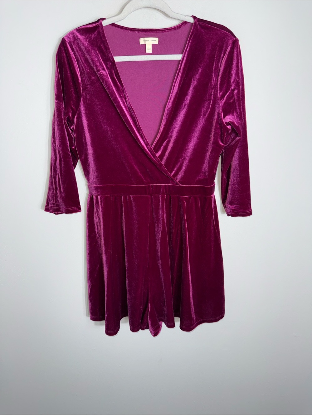 Silence + Noise Urban Outfitters Velvet 3/4 Sleeve Romper-Burgundy-Size Large